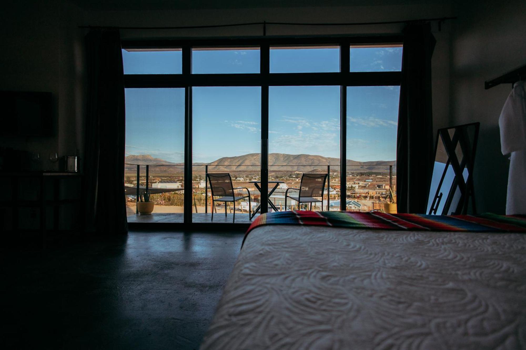 Vl Uno Bed & Breakfast Ensenada Bagian luar foto