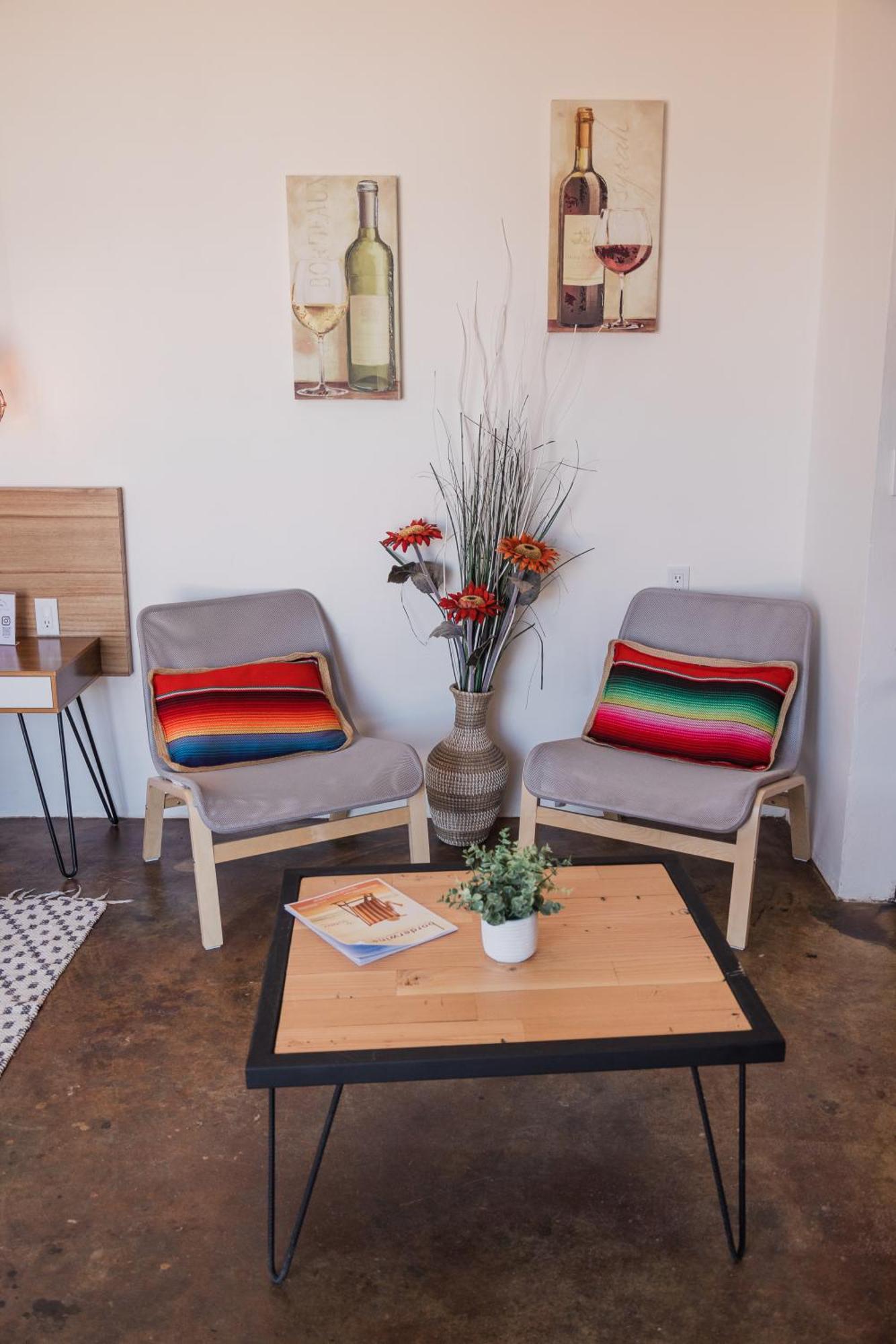 Vl Uno Bed & Breakfast Ensenada Bagian luar foto