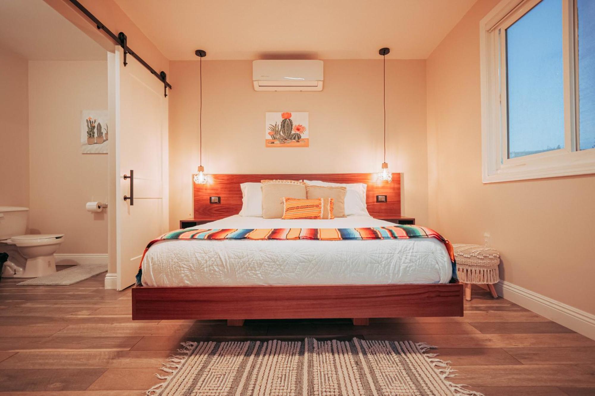Vl Uno Bed & Breakfast Ensenada Bagian luar foto