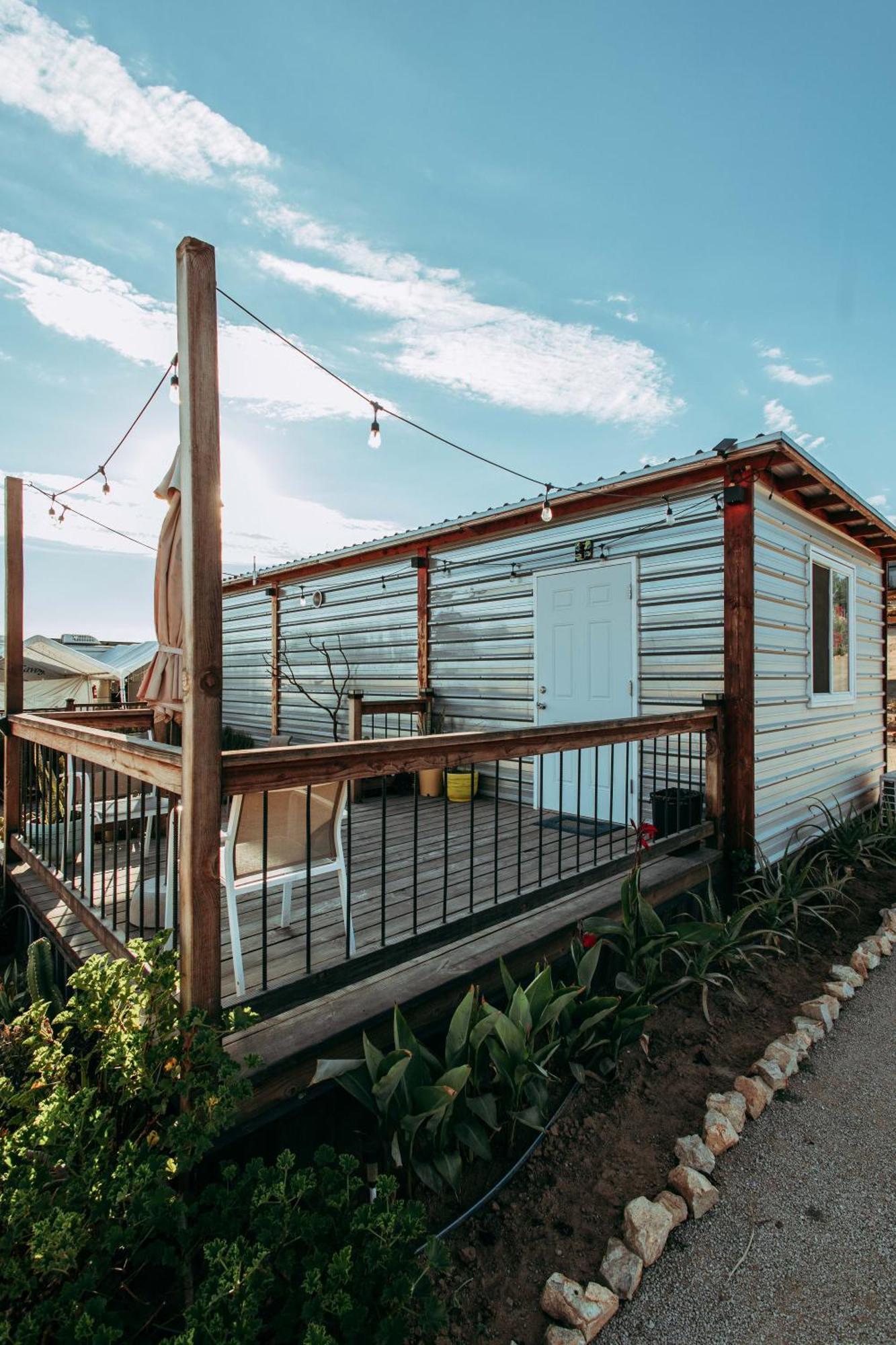 Vl Uno Bed & Breakfast Ensenada Bagian luar foto